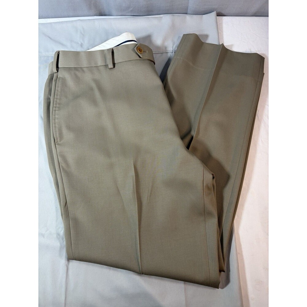 Brooks Brothers 1818 Madison Beige Wool Slacks Size 38x 30. Excellent Condition
